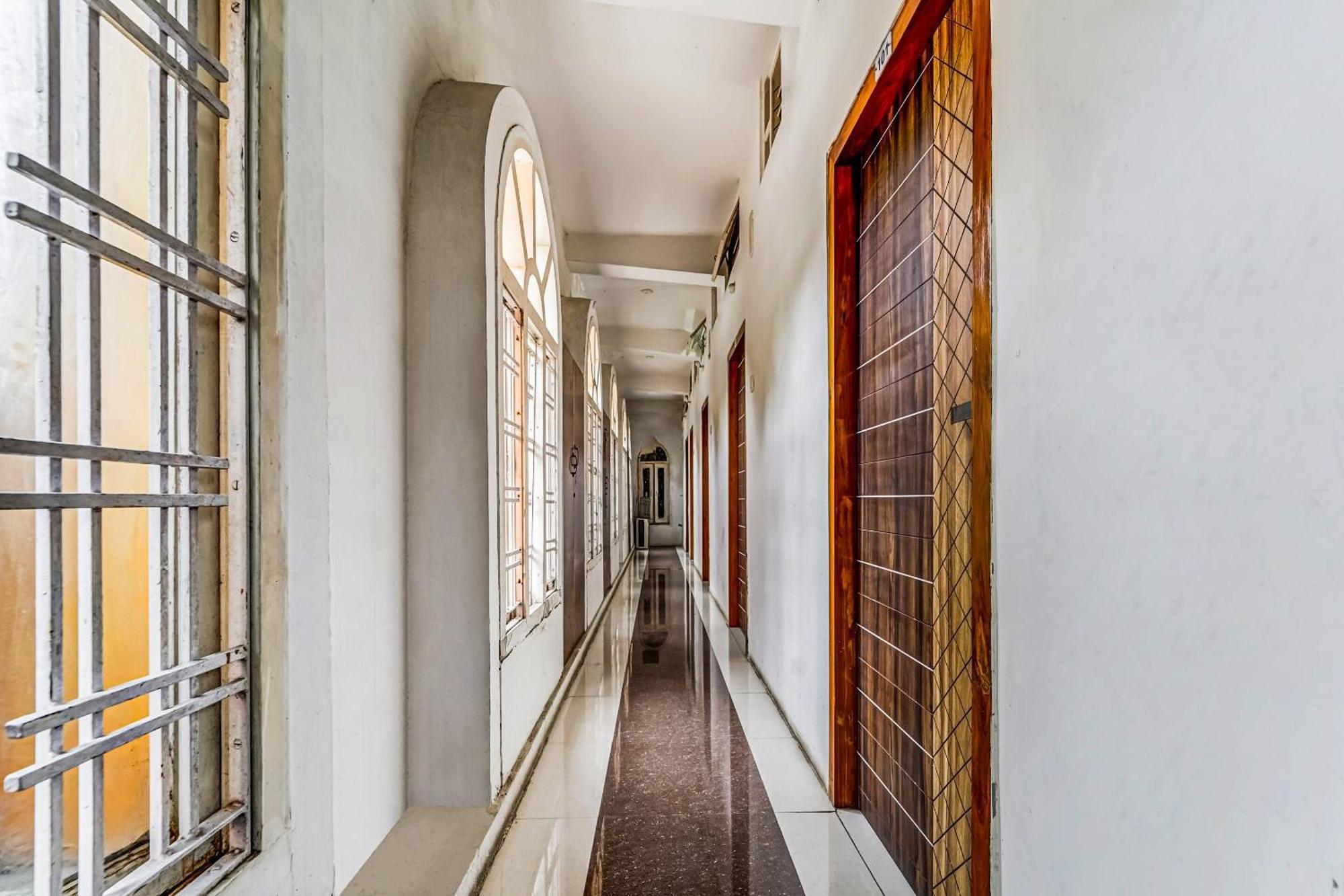 Hotel O Solar Inn Tirupati Eksteriør bilde
