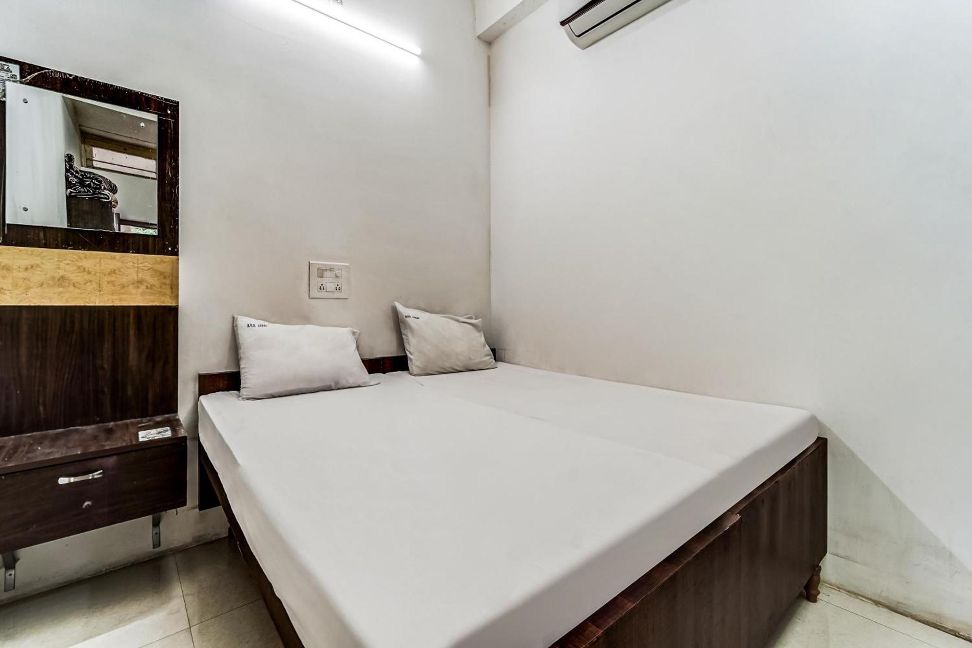 Hotel O Solar Inn Tirupati Eksteriør bilde